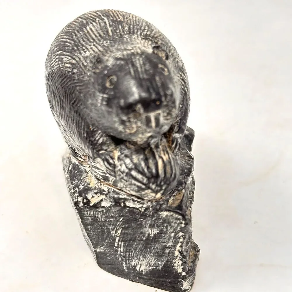 Vintage Wolf Original Beaver Figurine Canada Soapstone Style Art Sculpture